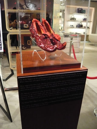 Illustration for article titled Ruby Slipper Party: Celebrities, Booze & Shoes, Oh My